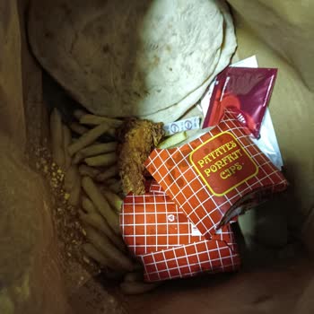 Ayıplı Ve Hijyensiz Yemek Fiş Gönderilmemesi Ve Sipariş İade Reddi