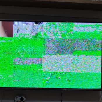 Tekrarlanan Arızalı Vestel TV'de Ücretsiz Değişim Talebi