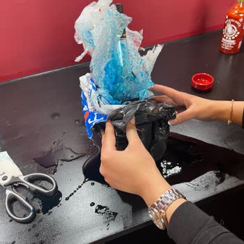 Trendyol’da Kırık Şurup Teslimatı, İade Edilemez Ve Para İadesi Talebi