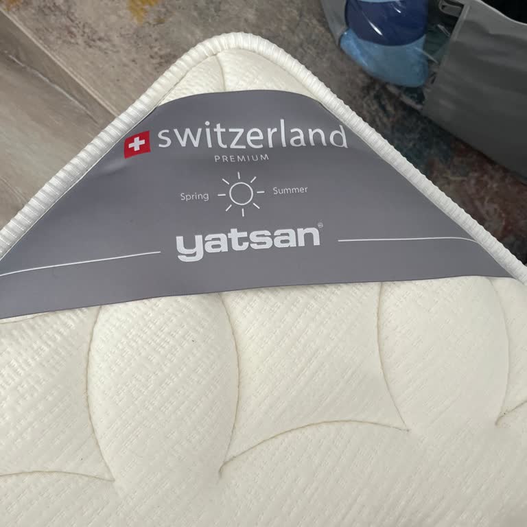 Yatsan Yatakta Sürekli Kimyasal Koku Ve Çözüm Yoksunluğu