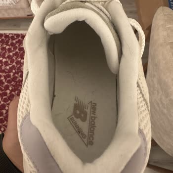 Hijyenik Olmayan Kullanılmış Ayakkabı Gönderimi