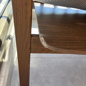 Kelebek Mobilya’da Kırık Balkon Koltuk Takımı, Cevapsız Şikayet Ve İade Talebi