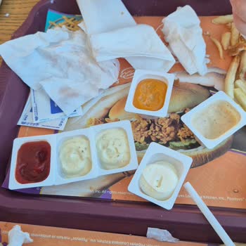 Popeyes Hüseyingazi Şubesinde Kupkuru Tavuk Ve Yanlış Verilen Sosla Büyük Hayal Kırıklığı