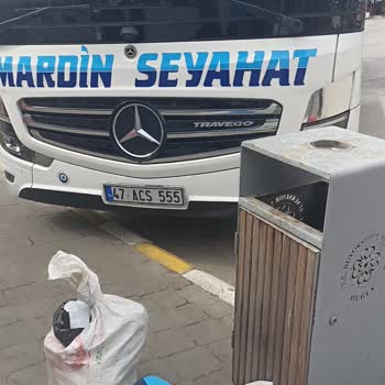 Mola Vermeyen Şoför Ve Sık Sık Gecikme Yolcuları Sıkışık Servise Zorladı
