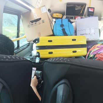 Mola Vermeyen Şoför Ve Sık Sık Gecikme Yolcuları Sıkışık Servise Zorladı