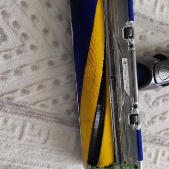 Dyson V15 Sert Zemin Başlığının Parçası Garanti Kapsamında Değiştirilmedi