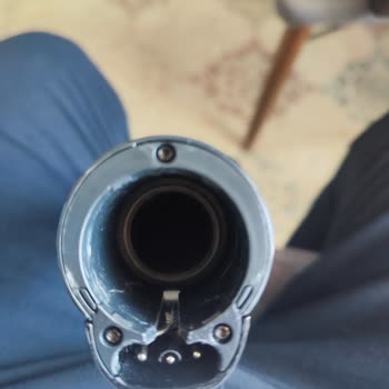 Philips Dikey Süpürge Boru Gövde Bağlantısındaki Çatlak İçin Garanti Desteği Talebi