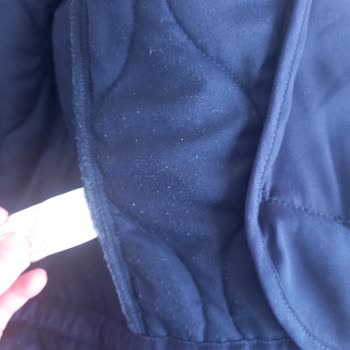 Stradivarius Cekette Renk Solması Ve Tüylenme: Trendyol Müşteri Hizmetleri Yardımsız