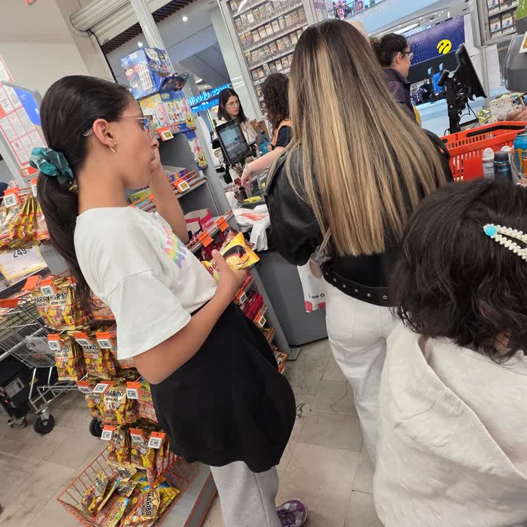 Migros Elazığ Elysium AVM’de Yetersiz Kasiyer Sayısı Uzun Kuyruklara Neden Oluyor