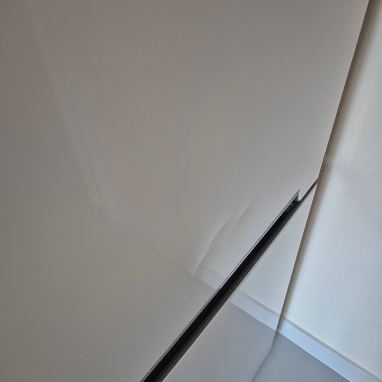 Vestel Buzdolabı Kapak Değişiminde Tekrarlanan Hasarlı Parçalar Ve Uzayan Süreç