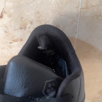 Garanti Kapsamındaki Ayakkabılarda Ürün Hatası Ve İade Reddi