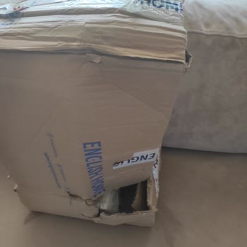 Sürat Kargo Adrese Teslim Etmiyor Ve Kargoda Hasar Oluştu