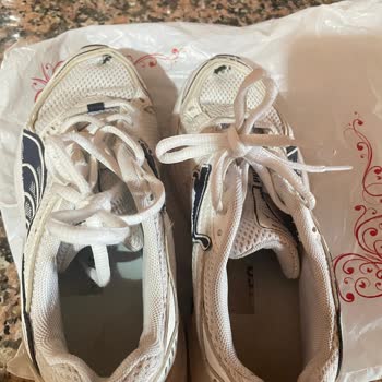 Puma Outlet Mağazasında Açılan Ayakkabı Ve Garanti İhlali