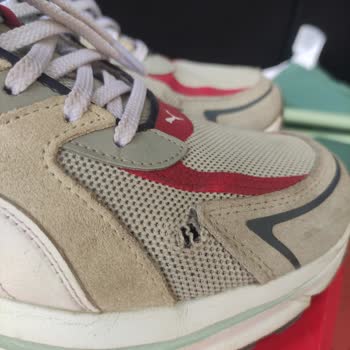 FLO'dan Aldığım Puma Sneaker'da Üretim Hatası Olmadığı Söylenen Açılma Ve Sökülme