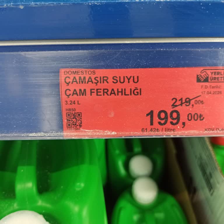 BİM'de Yanıltıcı Domestos Afişi: 5 Litre Etiketi 3.24 Litre Ürün