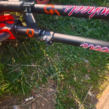 Çocuk Scooter'ında Vidalar Kısa Sürede Düşerek Güvenlik Riski Oluşturdu