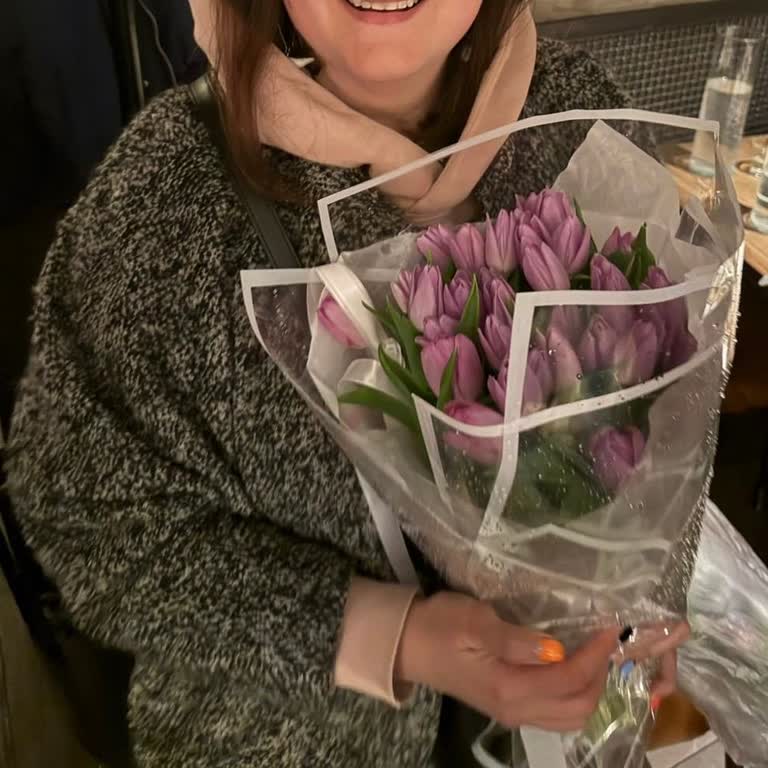 Плохой Букет И Услуги От Компании Флорист.ру, задержка доставки и несоответствие букета на сайте