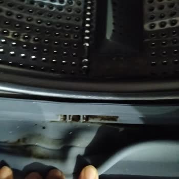 Bim Çamaşır Makinesinde Boya Soyulması Ve Lastik Kireçlenmesi Sorunu