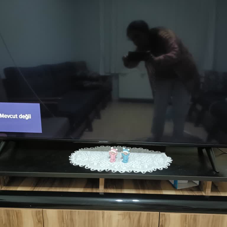 Awox 50 İnç Televizyonun Sürekli Kapanması Ve Servis İhmali
