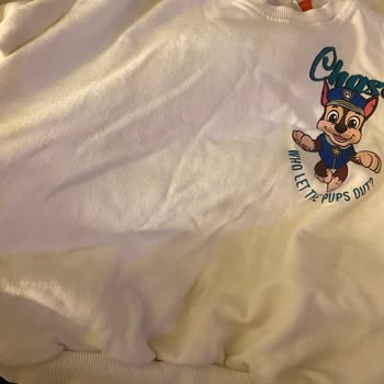 Renkli Kıyafetlerde Güvenli İddiası Yanıltıcı, Vanish Oxi Action Kıyafetleri Mahvettı