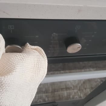 Fırın Düğmeleri Aşırı Isınıyor Ve Fan Yok: Garanti Çözümü Talebi