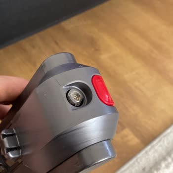 Şarj Kablosu Soketinin Kırılması Ve Ücretsiz Yedek Parça Talebi