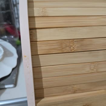 Kullanılmış Yağlı Ve Yanlış Renk Karaca Ekmek Kutusu Amazon’da İade Reddi