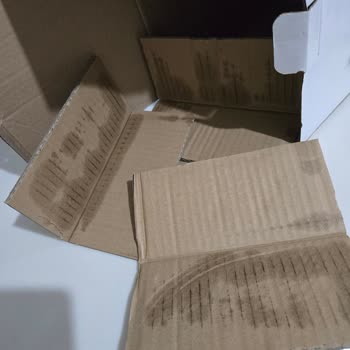 Kullanılmış Yağlı Ve Yanlış Renk Karaca Ekmek Kutusu Amazon’da İade Reddi