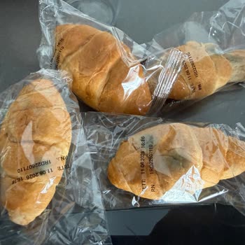 A101 Şubesinde Küflü Nimet Kruvasanı İçin İade Ve Hijyen Şikayeti