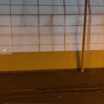 Konya Valiliği Gece Geç Saatlere Kadar Süren Halı Sahayla İlgilenilmiyor
