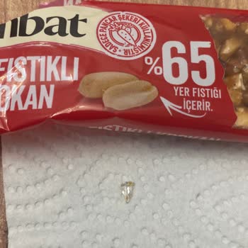 Simbat Yer Fıstıklı Krokanın İçinde Cam Parça Bulunması