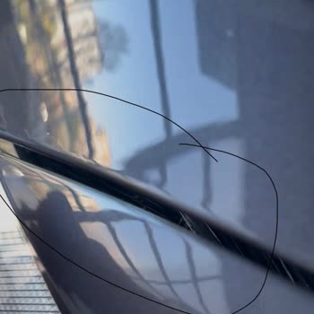 Sıfır Araçta Çizik, Kaput Filmi Dalgalanması, Cam Filmi Kabarcıkları Ve Verilmeyen Kauçuk Paspas