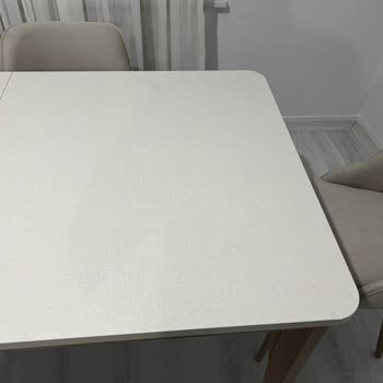 Ayıplı Valencia Yemek Masası Siyah Lekeler Ve Çözüm Talebi