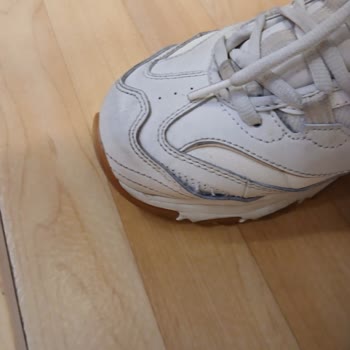 Ayakkabının Üst Dikişlerinin Erken Kopması Ve Mağaza Tarafından Kullanıcı Hatası İddiası