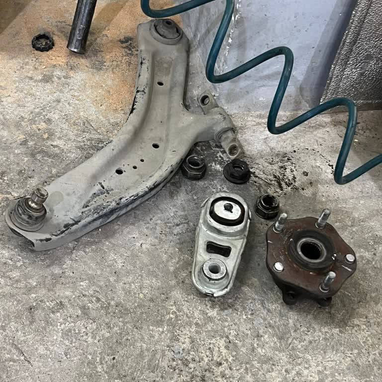 Şanzıman Arızalı Nissan X Trail Satın Alımında Arabam.com İletişimsizliği Ve İade Talebi