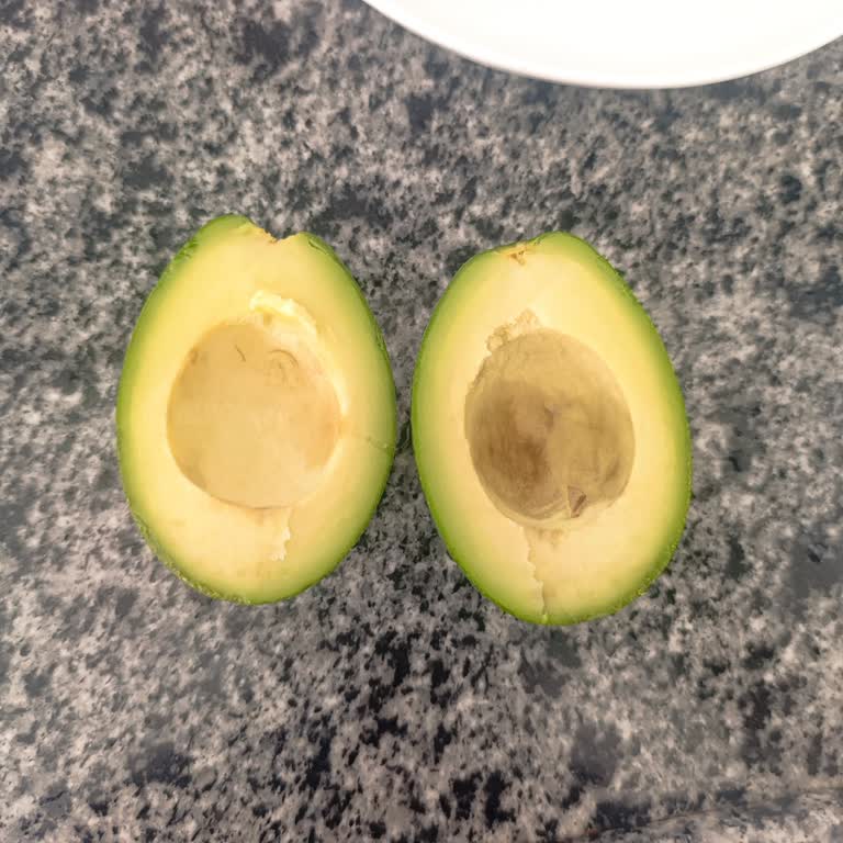 Migros Avokado Kalitesizliği Ve Geri Ödeme Talebi