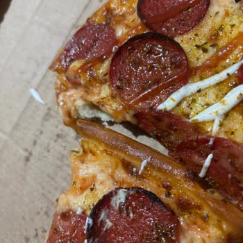 Yanmış Pizza Ücret İadesi Talebi