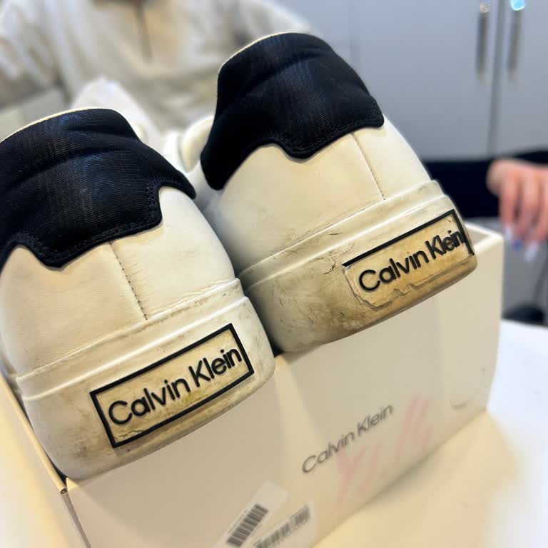 Ayakkabımın Amblem Dökülmesi Ve Reddedilen Değişim Talebi