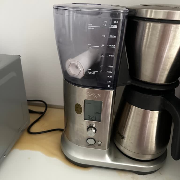 Sage Filtre Kahve Makinesinde Sürekli Sızıntı Ve Termos Oturmadığı Nedeniyle İade Talebi