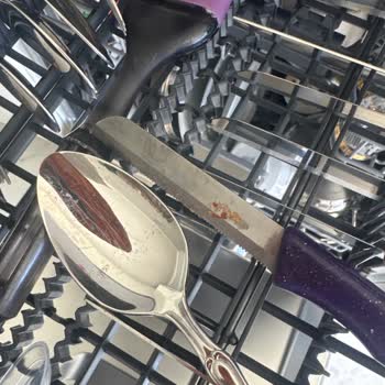 Arçelik Bulaşık Makinem Sürekli Kirli Çıkıyor, Defalarca Servis Müdahalesine Rağmen Sorun Çözülmedi