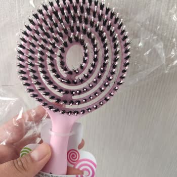 Açık Ambalajda Gelen Saç Fırçası Kılları Dökülmüş, İade Talebim Haksızca Reddedildi