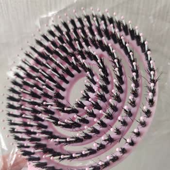 Açık Ambalajda Gelen Saç Fırçası Kılları Dökülmüş, İade Talebim Haksızca Reddedildi