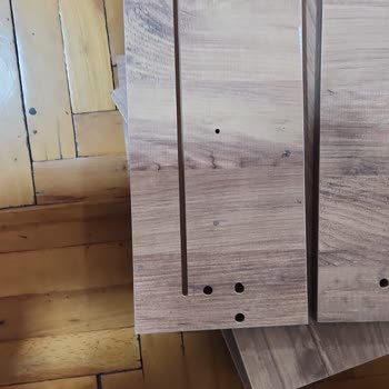 Eksik Parçalı Oyuncu Sandalyesi Ve Hasarlı Ürünler