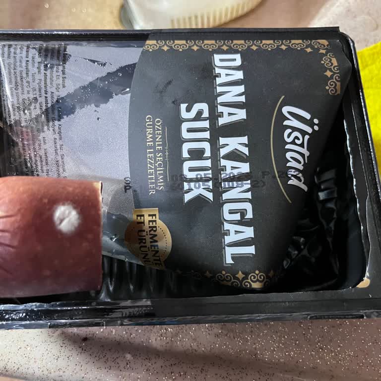 A101 Göynük Şubesinde Üstat Sucukta Küf Görüldü Ve İade Talebi