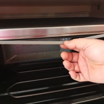 Inox Özellikli Simfer Fırında Paslanma Ve Arızalar Garanti Kapsamında Reddedildi