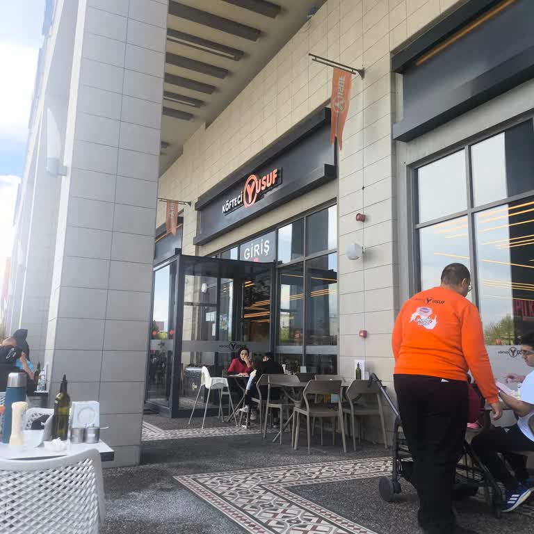 Açık Alanda Köpeğime Yönelik Ayrımcı Tutum Ve Politikadaki Çelişki