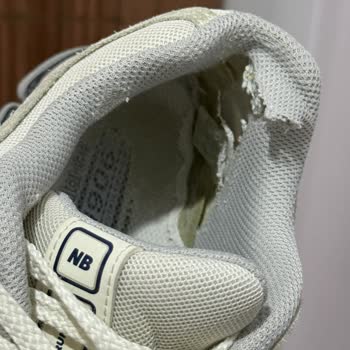 Sneaks Up Mağazasındaki Ayakkabı Arızası Ve Fatura Sorunu Nedeniyle Hizmet Hayal Kırıklığı