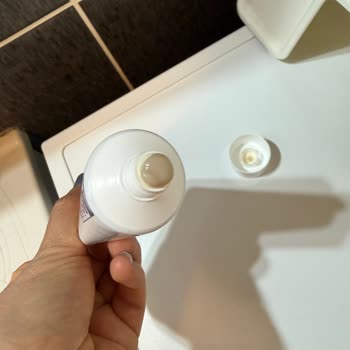 Rocs Diş Macunu Kullanımından Sonra Ağız İçinde Şişlik, Lekeler Ve Aftlar Oluştu