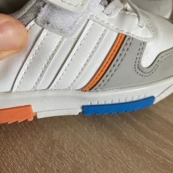 Yan Yapıştırma Yerlerinin Kısa Sürede Açılması Ve Ürün Değişimi Talebi