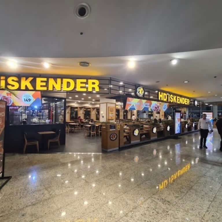 Müdürün Garsona Fiziksel Şiddet Uygulaması